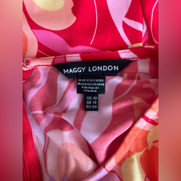 Maggy London Floral Short Sleeve Stretch Jersey Dress Women’s Size 10 NWOT - Picture 9 of 9